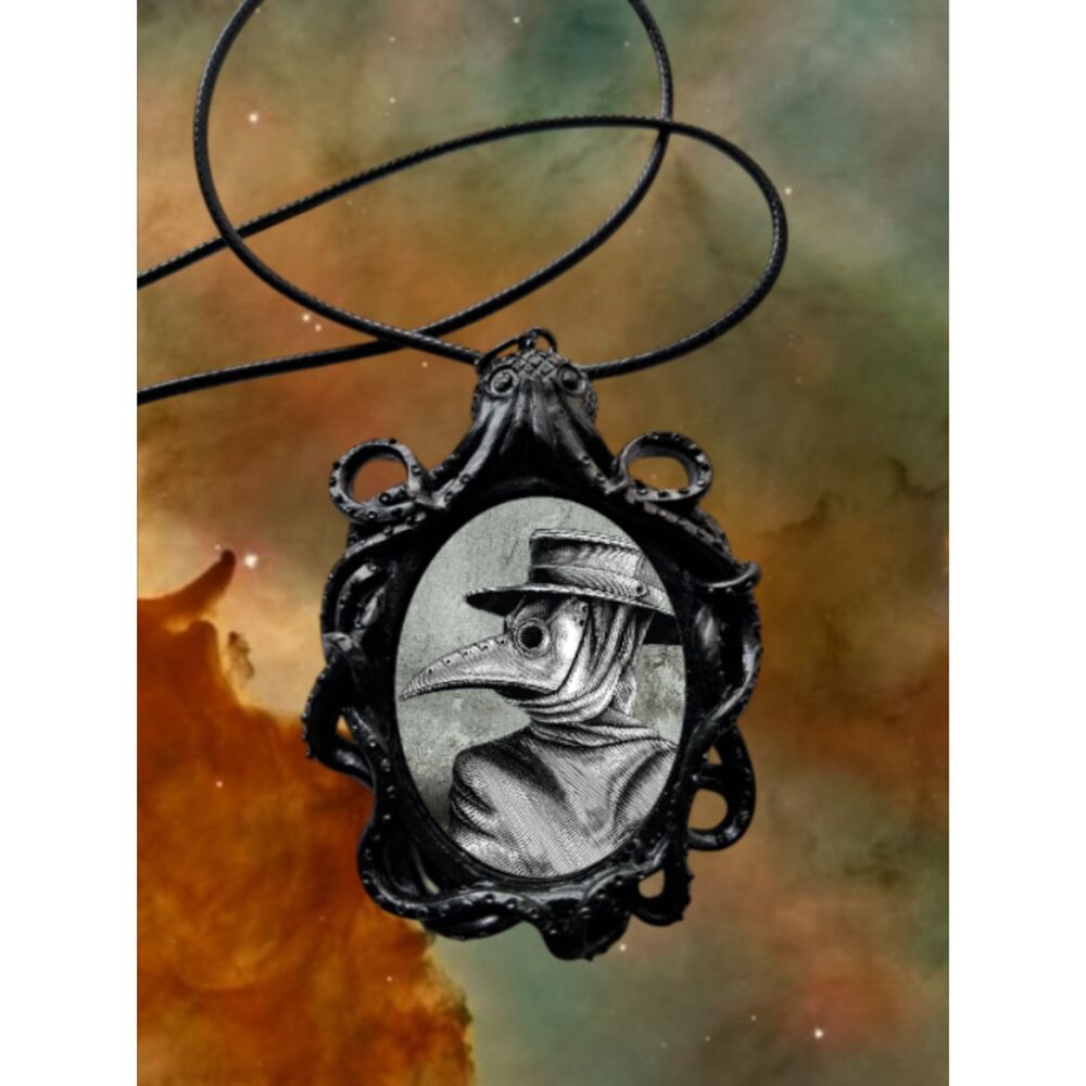 Plague Doctor Necklace - Apocalypse Doom Darkness Pendant Black Jewelry